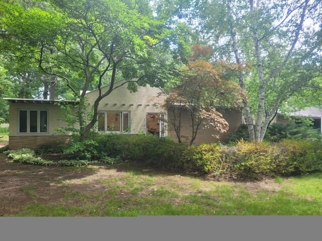 House for Sale in New Berlin Wisconsin